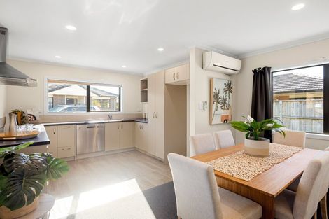 Photo of property in 63u5 Knighton Road, Hillcrest, Hamilton, 3216