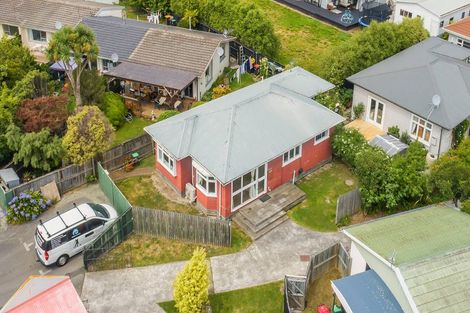 Photo of property in 2/72 Barton Street, Woolston, Christchurch, 8023