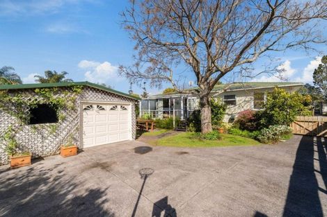 Photo of property in 19 Brennan Avenue, Te Atatu Peninsula, Auckland, 0610