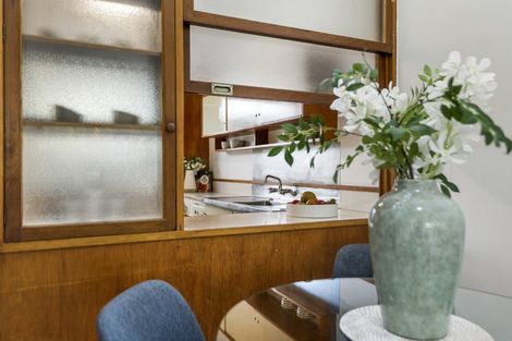 Photo of property in 5/6 North Avenue, Narrow Neck, Auckland, 0624