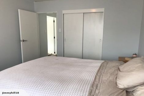 Photo of property in 19f4 Byron Street, Miramar, Wellington, 6022
