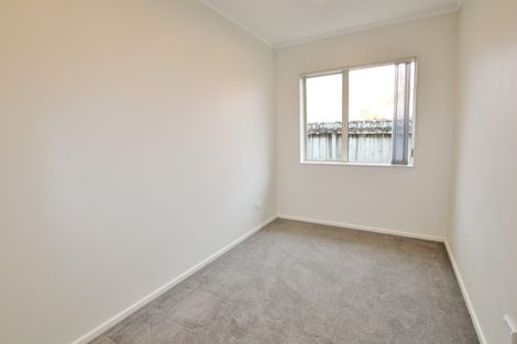 Photo of property in 9 Judd Place, Orewa, 0931