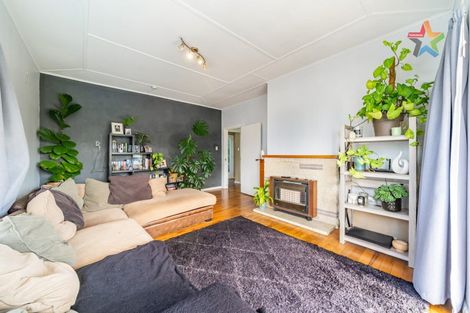 Photo of property in 38 Hall Crescent, Epuni, Lower Hutt, 5011