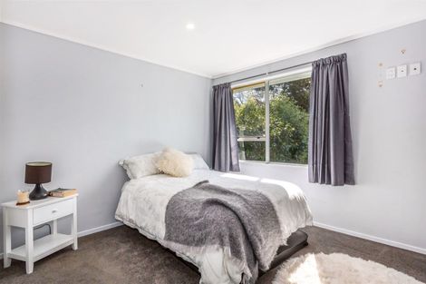 Photo of property in 42b Hicks Close, Whitby, Porirua, 5024