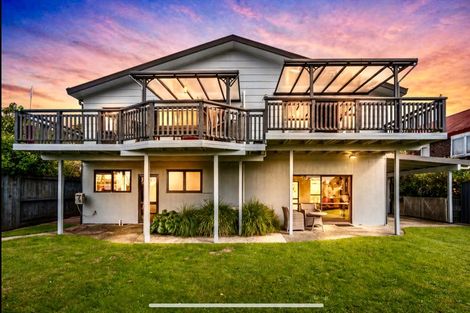 Photo of property in 13 Houhere Place, Pukete, Hamilton, 3200