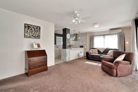 Photo of property in 4 Aintree Place, Mount Maunganui, 3116
