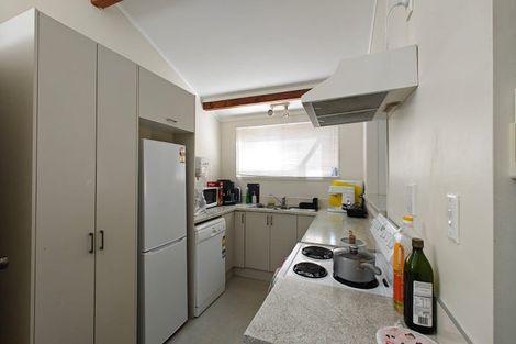 Photo of property in 51 Topliss Drive, Northcross, Auckland, 0632