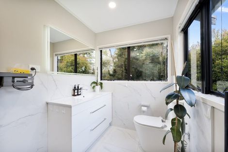 Photo of property in 81 Spence Road, Henderson, Auckland, 0612