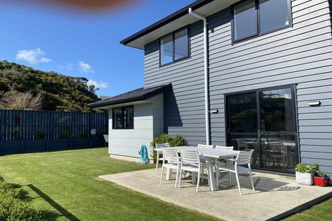 Photo of property in 163 Navigation Drive, Whitby, Porirua, 5024