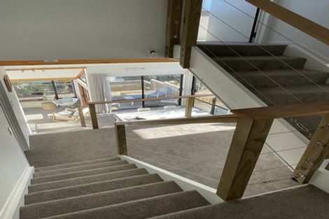 Photo of property in 91 Domain Crescent, Muriwai, Waimauku, 0881