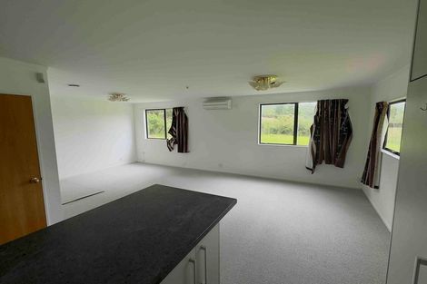 Photo of property in 3 Hastings Grove, Wainuiomata, Lower Hutt, 5014