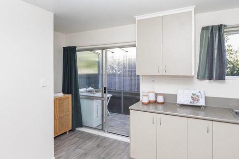 Photo of property in 24 Thompsons Road, Belfast, Christchurch, 8051