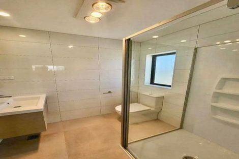 Photo of property in 16 Te Napi Drive, Takanini, 2112