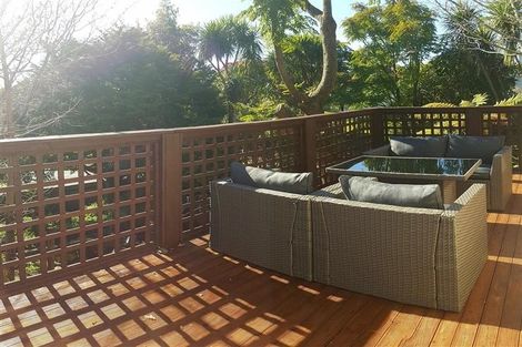 Photo of property in 98 Glenpark Avenue, Frankleigh Park, New Plymouth, 4310