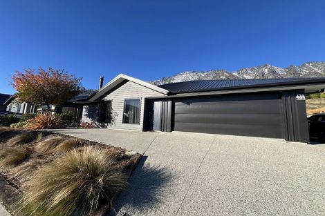 Photo of property in 43 Muster Road, Jacks Point, 9371