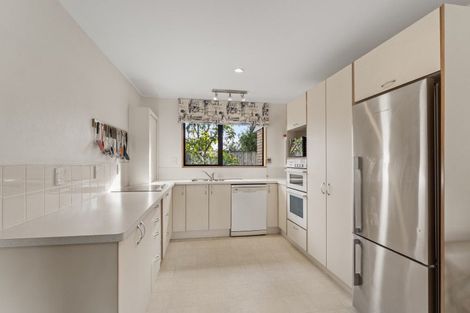Photo of property in 142 Langdale Avenue, Paraparaumu, 5032
