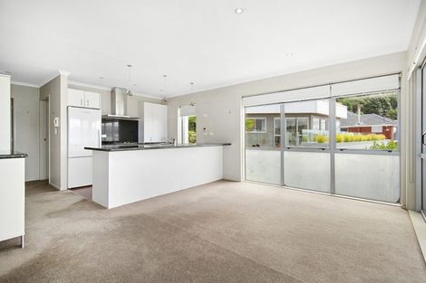 Photo of property in 275u2 Karaka Bay Road, Karaka Bays, Wellington, 6022