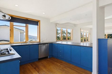Photo of property in 8 Kiriwai Road, Paremata, Porirua, 5024