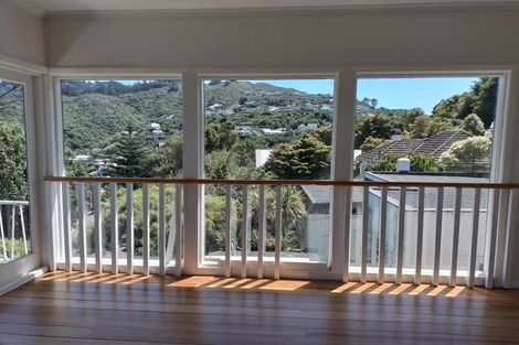 Photo of property in 39 Rangoon Street, Khandallah, Wellington, 6035