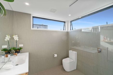 Photo of property in 53a Edward Avenue, Edgeware, Christchurch, 8013