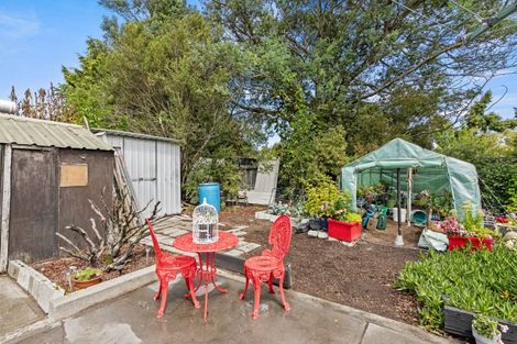 Photo of property in 120 Mackworth Street, Woolston, Christchurch, 8062