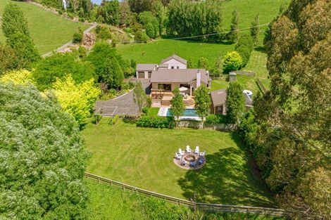 Photo of property in 120 Union Line, Fordell, Whanganui, 4572