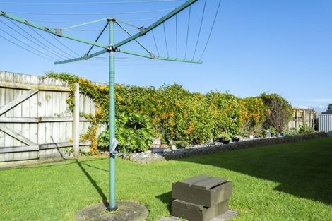 Photo of property in 32 Dillon Drive, Bell Block, New Plymouth, 4312