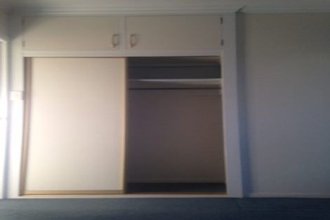 Photo of property in 77 Memorial Avenue, Ilam, Christchurch, 8053
