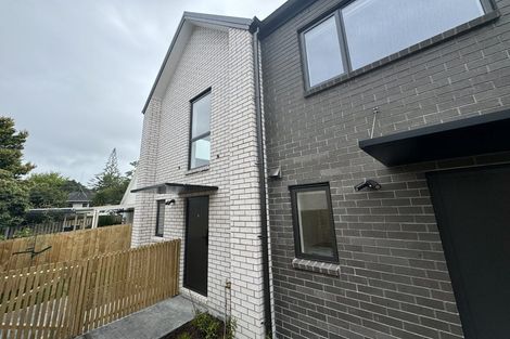 Photo of property in 9/3 Eskdale Road, Birkdale, Auckland, 0626