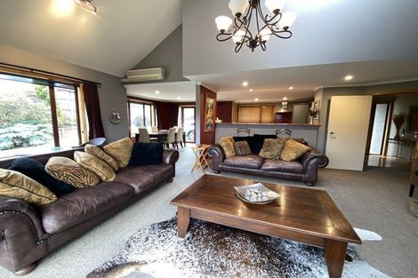 Photo of property in 9 Hillview Place, Wanaka, 9305