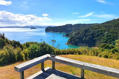 Photo of property in 11 Edith Ridge Road, Kawau Island, 0920