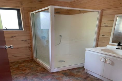 Photo of property in 58 Kinloch Road, Kinloch, Taupo, 3377