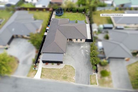 Photo of property in 33 Kotare Avenue, Rangiora, 7400