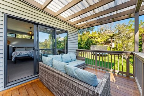 Photo of property in 14 Rosecamp Road, Beach Haven, Auckland, 0626