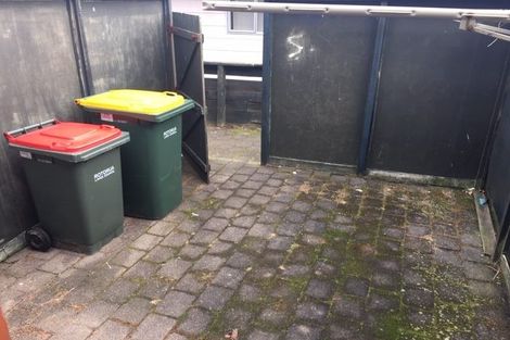 Photo of property in Whitehall Flats, 35unit Malfroy Road, Victoria, Rotorua, 3010
