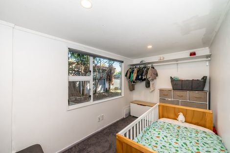 Photo of property in 3 Wairere Grove, Paraparaumu, 5032