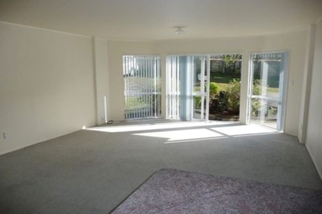 Photo of property in 130n Lakeside Drive, Orewa, 0931