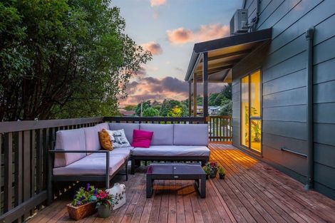 Photo of property in 63 Omapere Street, Whitby, Porirua, 5024