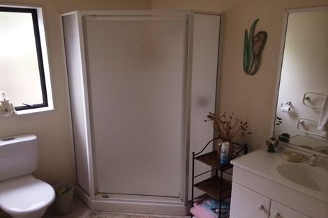 Photo of property in 8 Kawerau Avenue, Devonport, Auckland, 0624