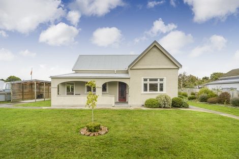 Photo of property in 13 Sandilands Street, Feilding, 4702
