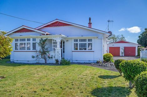 Photo of property in 19 Princes Street, Levin, 5510