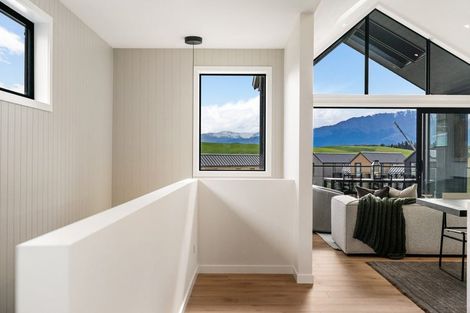 Photo of property in 4 Taurus Lane, Jacks Point, 9371