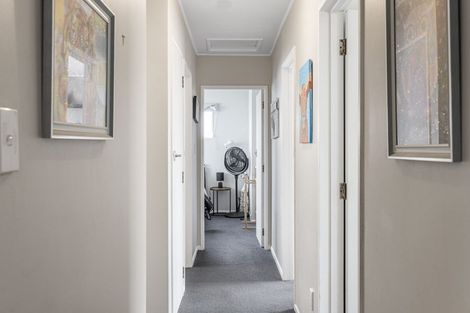 Photo of property in 34 Kamahi Avenue, Hawera, 4610