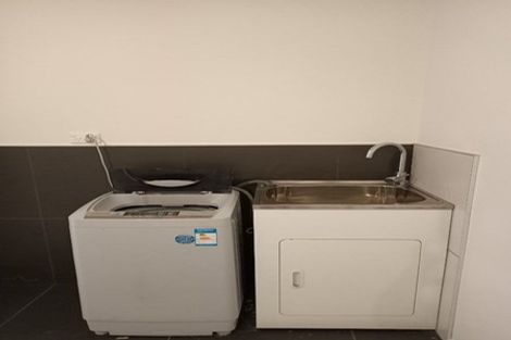 Photo of property in 1u1 June Place, Hamilton East, Hamilton, 3216