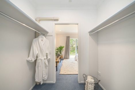 Photo of property in 8 Mahupuku Street, Greytown, 5712