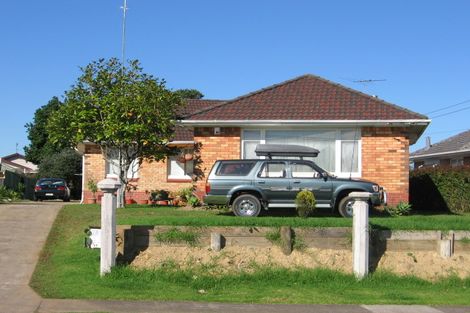 Photo of property in 11 Fairview Road, Papatoetoe, Auckland, 2025