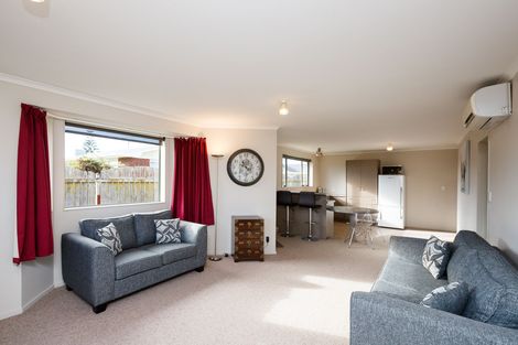 Photo of property in 2a Ronberg Street, Highbury, Palmerston North, 4412