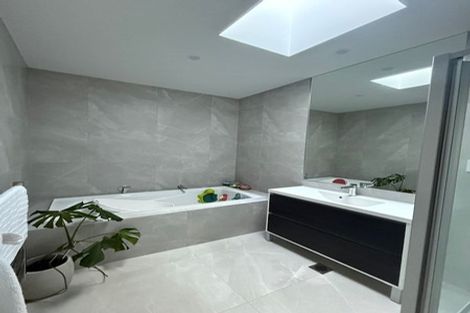 Photo of property in 36 Taikura Avenue, Red Beach, 0932