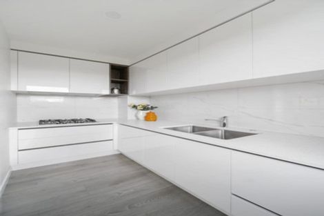 Photo of property in 73 Hayfield Way, Karaka, Papakura, 2113