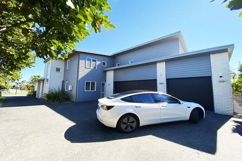 Photo of property in 22 Pine Harbour Parade, Beachlands, Auckland, 2018